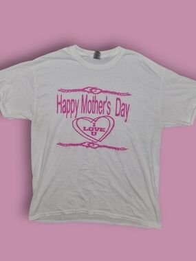 Happy Mother's Day Graphic Tee Size Large